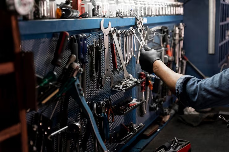 A Guide to Choosing Industrial Tools: Basics, Explanation, and Key Information